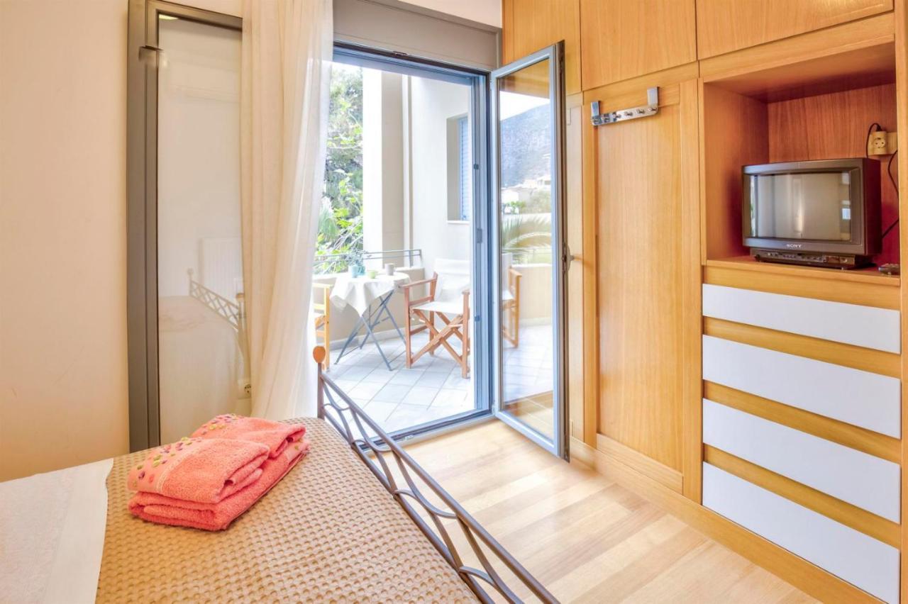 Monemvasia Modern Flat With Partial View Exterior photo